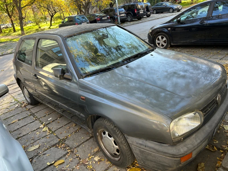 VW Golf, снимка 4 - Автомобили и джипове - 52972765