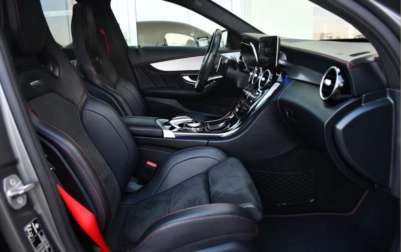 Mercedes-Benz C 43 AMG 4Matic, снимка 11 - Автомобили и джипове - 53004955