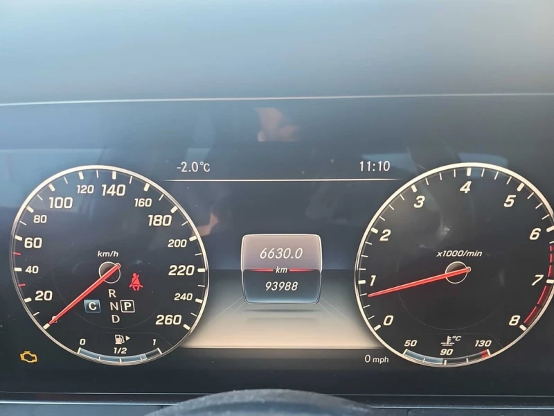 Mercedes-Benz E 300 * CARFAX * БЕЗ ПЪРВОНАЧАЛНА ВНОСКА, снимка 8 - Автомобили и джипове - 53063493