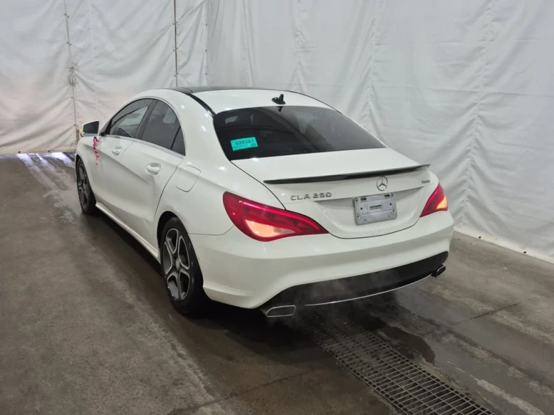 Mercedes-Benz CLA 250 / PANO / PAMETI / PODGREVI / CARFAX, снимка 4 - Автомобили и джипове - 53247611