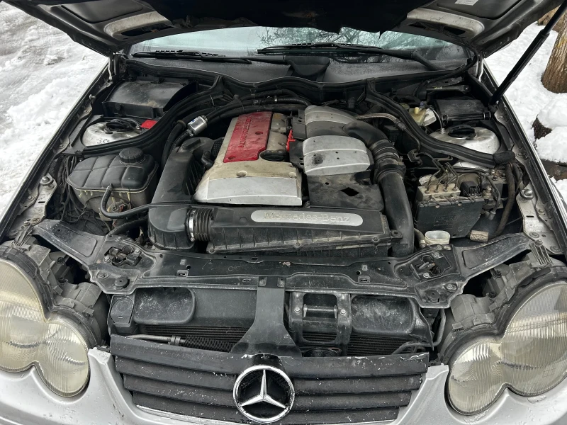 Mercedes-Benz C 230 Compressor Газ/Бензин, снимка 10 - Автомобили и джипове - 53391373