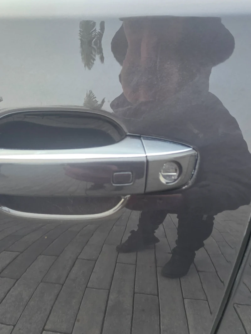 Audi S8 4.0 Tfsi, снимка 12 - Автомобили и джипове - 53445114