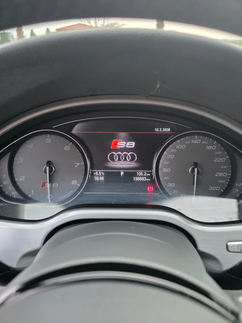 Audi S8 4.0 Tfsi, снимка 13 - Автомобили и джипове - 53445114