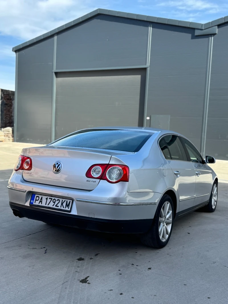 VW Passat, снимка 8 - Автомобили и джипове - 53539032