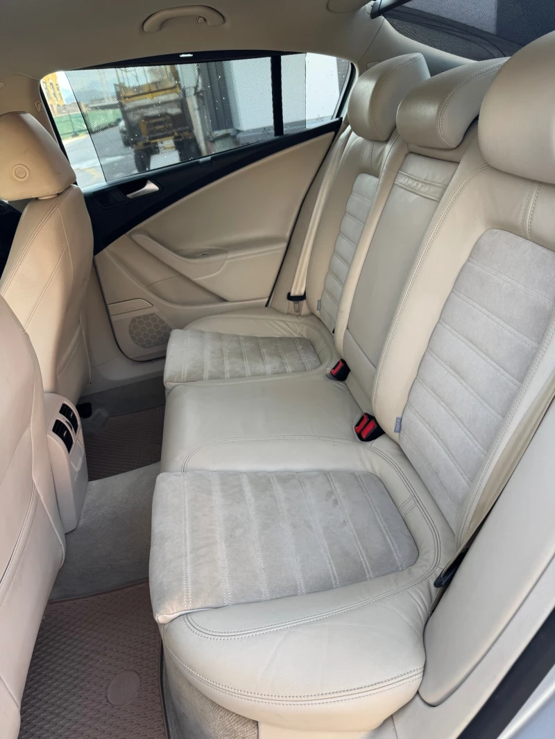 VW Passat, снимка 14 - Автомобили и джипове - 53539032