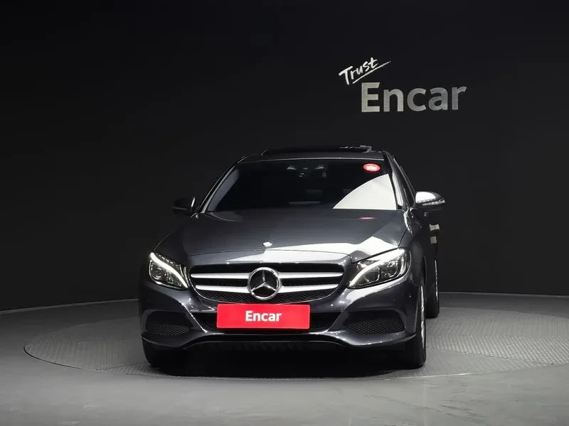 Mercedes-Benz C 200  - изображение 3