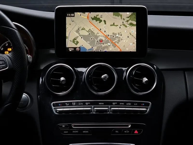 Mercedes-Benz C 200, снимка 14 - Автомобили и джипове - 53439713