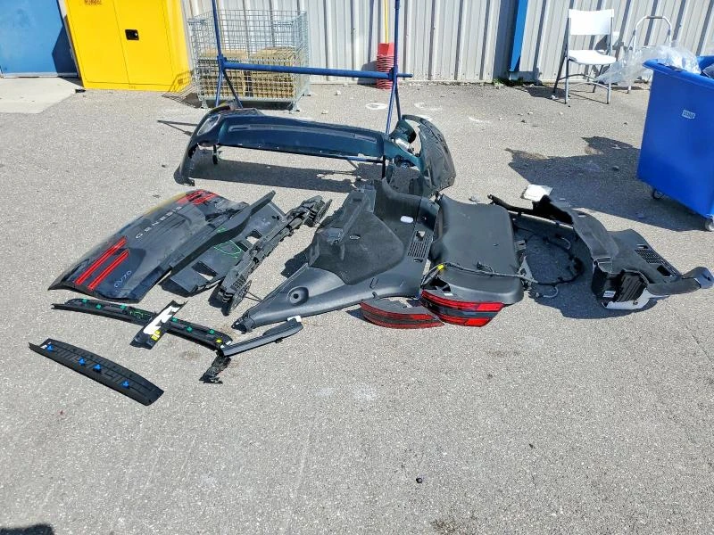 Genesis GV70 2.5L 4 ALL WHEEL DRIVE, снимка 14 - Автомобили и джипове - 53929026