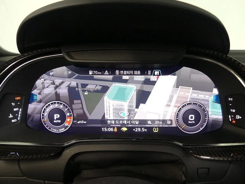 Audi R8 5.2 DKA Automatic, снимка 5 - Автомобили и джипове - 55961702