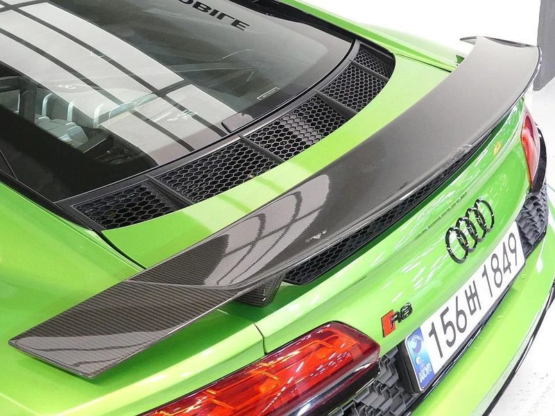 Audi R8 5.2 DKA Automatic, снимка 10 - Автомобили и джипове - 55961702