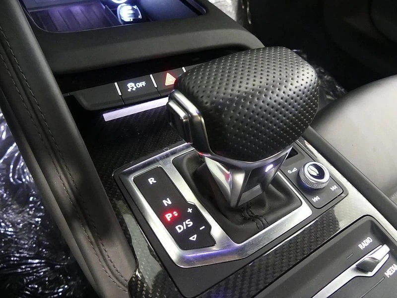 Audi R8 5.2 DKA Automatic, снимка 6 - Автомобили и джипове - 55961702