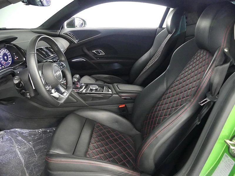 Audi R8 5.2 DKA Automatic, снимка 4 - Автомобили и джипове - 55961702