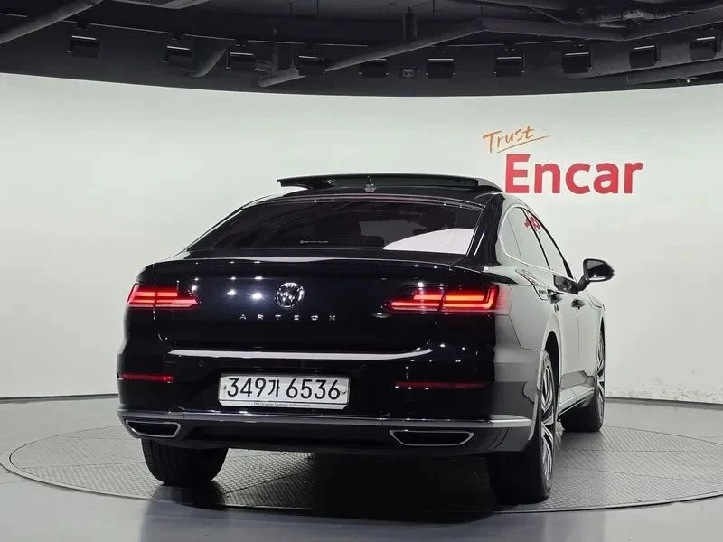 VW Arteon, снимка 4 - Автомобили и джипове - 56687989