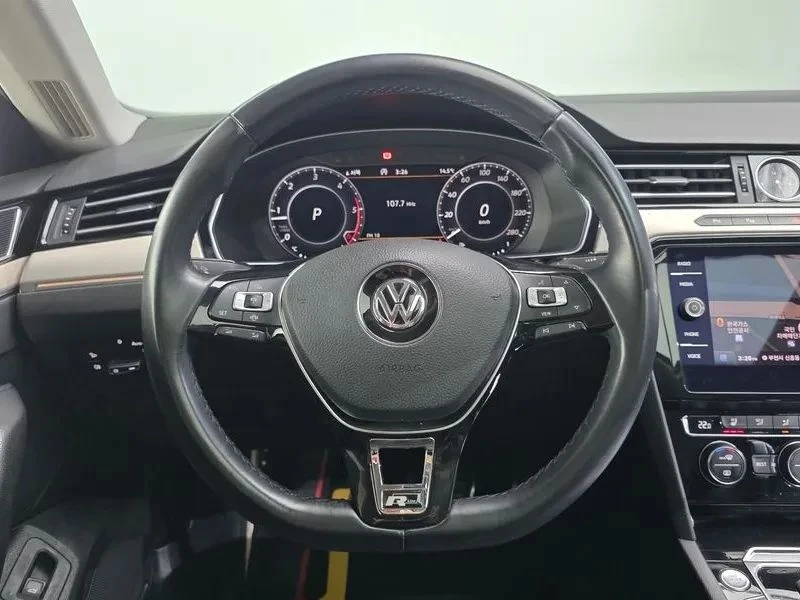 VW Arteon, снимка 13 - Автомобили и джипове - 56687989