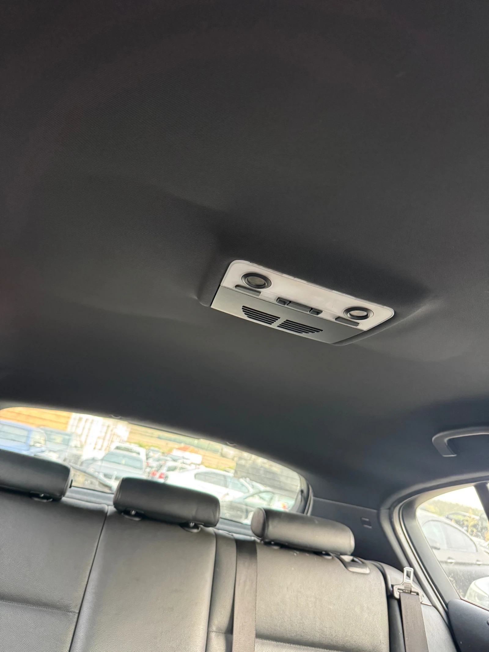 BMW 130 I, снимка 8 - Автомобили и джипове - 56148543