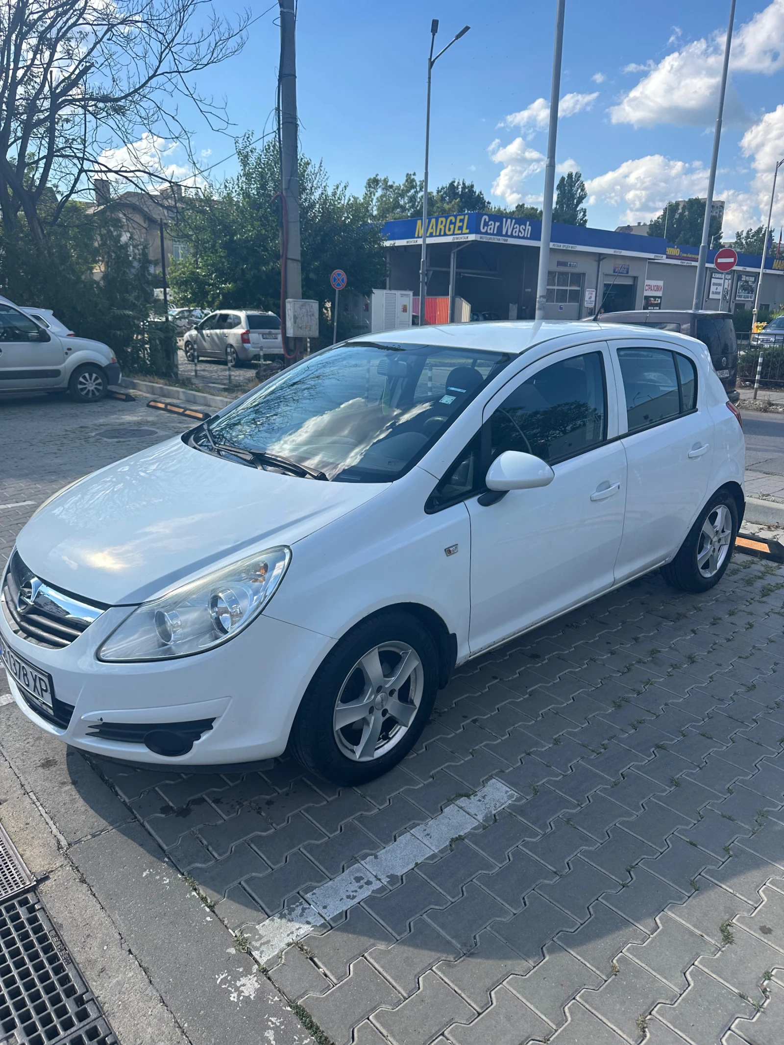 Opel Corsa 1.0 ecoflex 145 000 км 2-ри чифт джанти Обслужена  - изображение 2