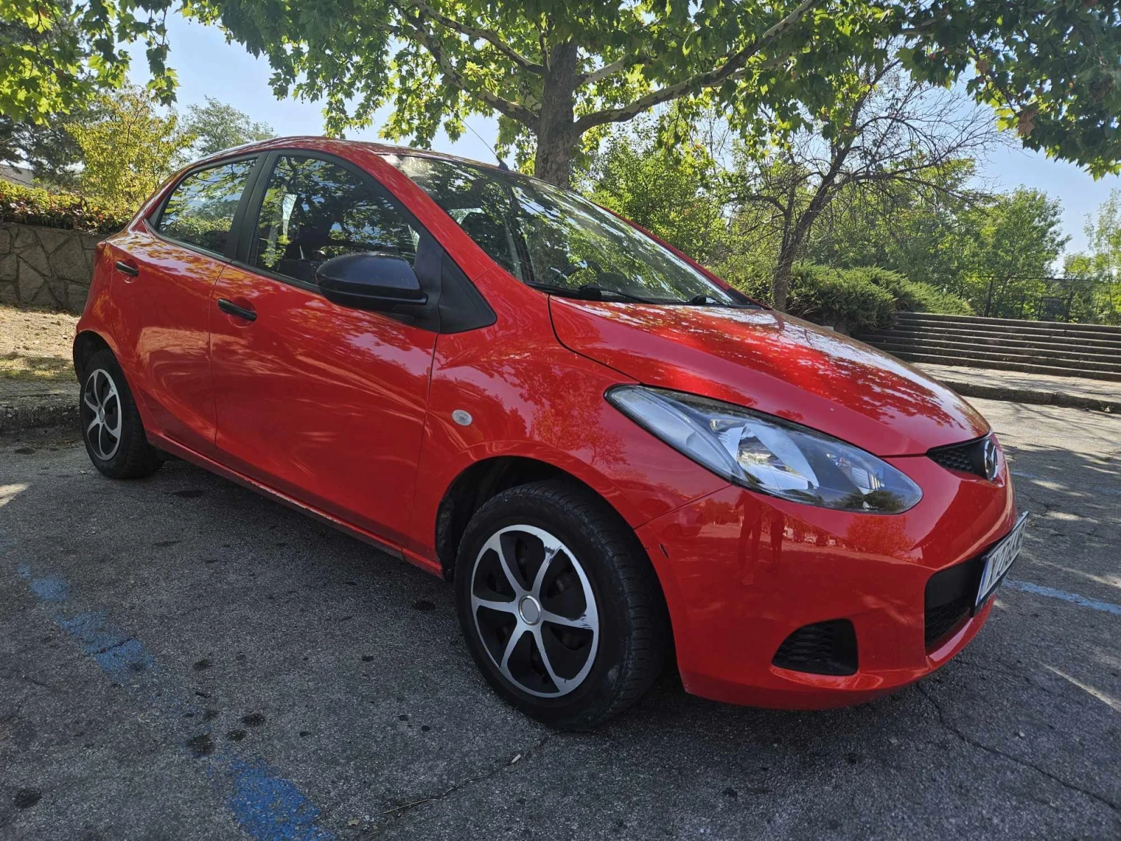 Mazda 2 1.3i - изображение 2