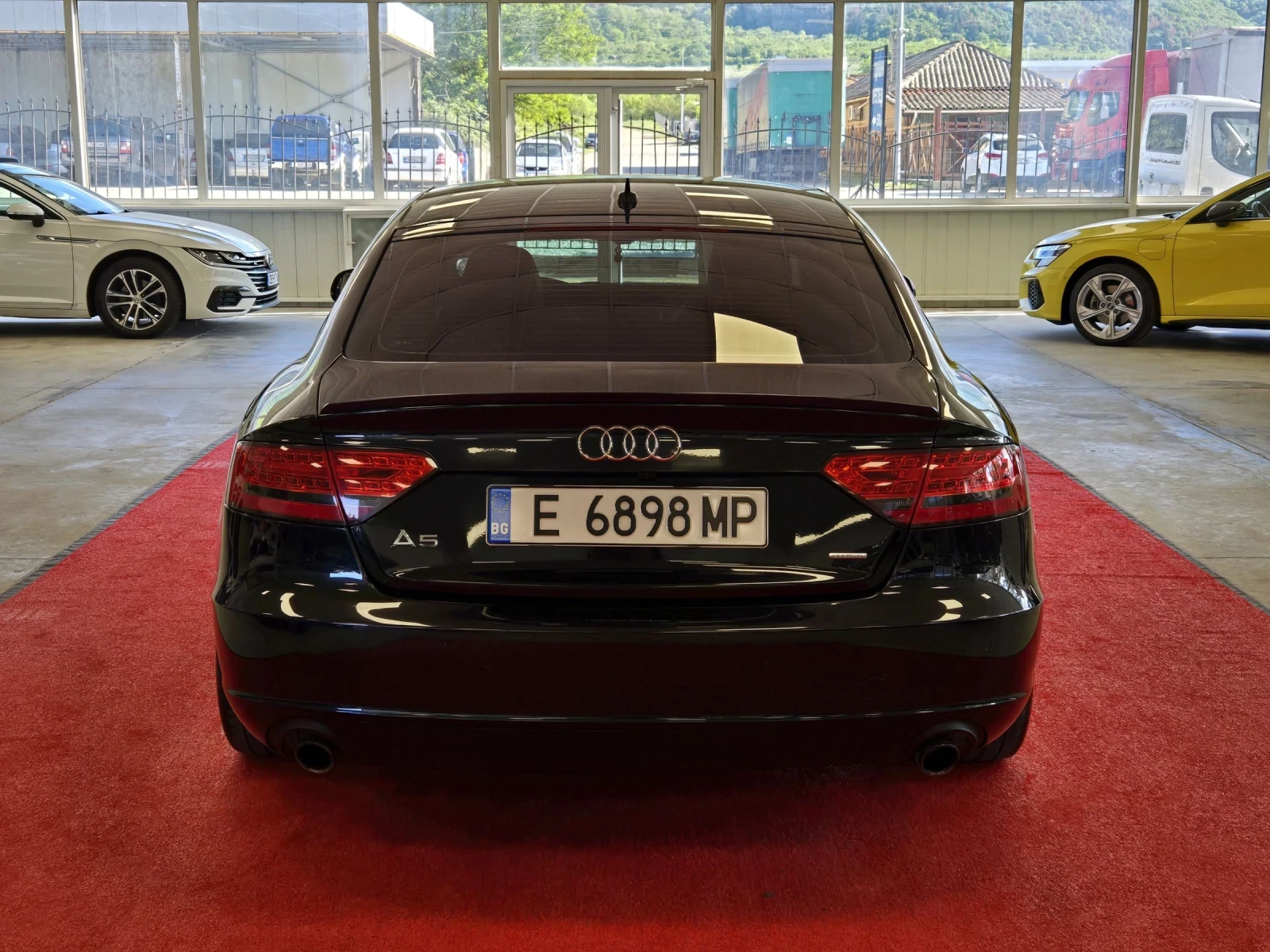 Audi A5 Sportback / 3.0TDI V6 / Automatic / Quattro - изображение 5