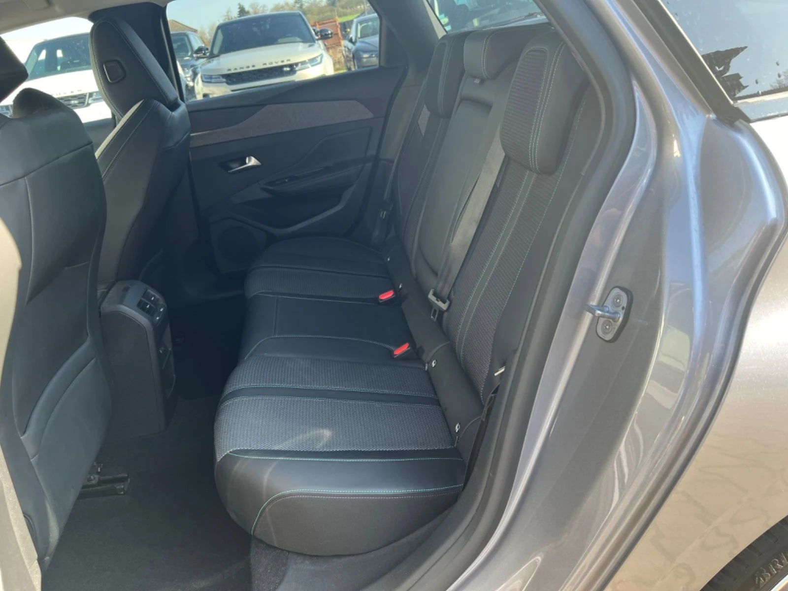 Peugeot 308 1.5/131HP/ALLURE/8EAT/NAVI/CAM/KLESS/409v - изображение 10