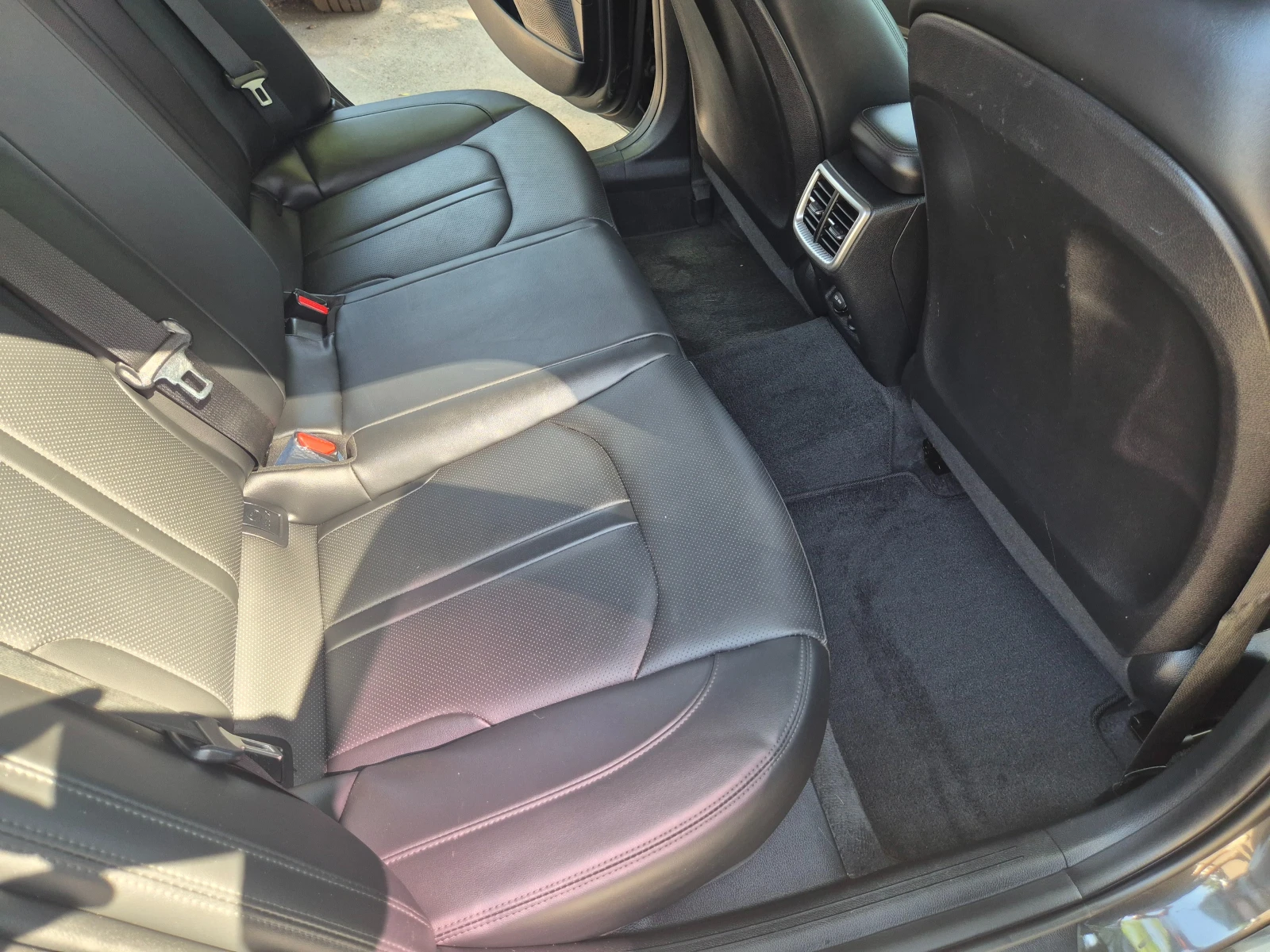 Kia K5 2.0 cm3 LPG - изображение 8