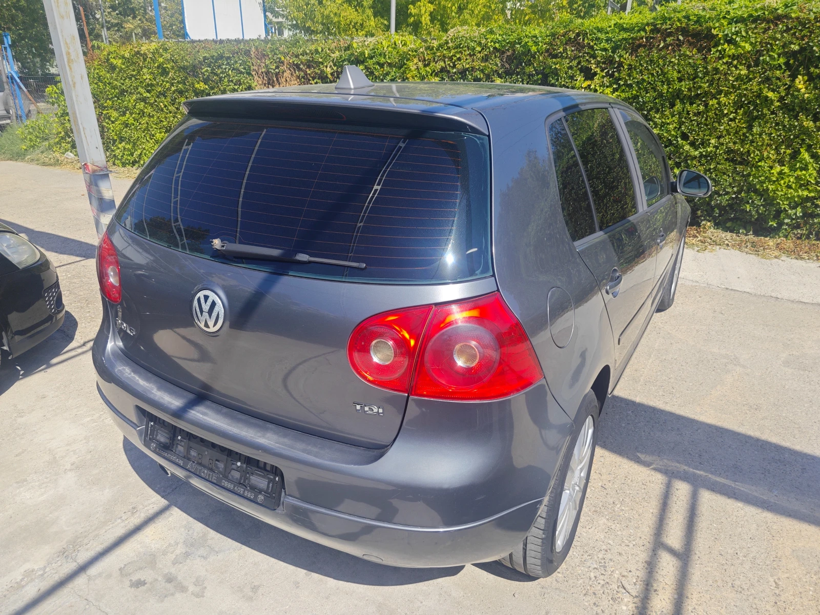 VW Golf 1.9tdi 6skorosti - изображение 6