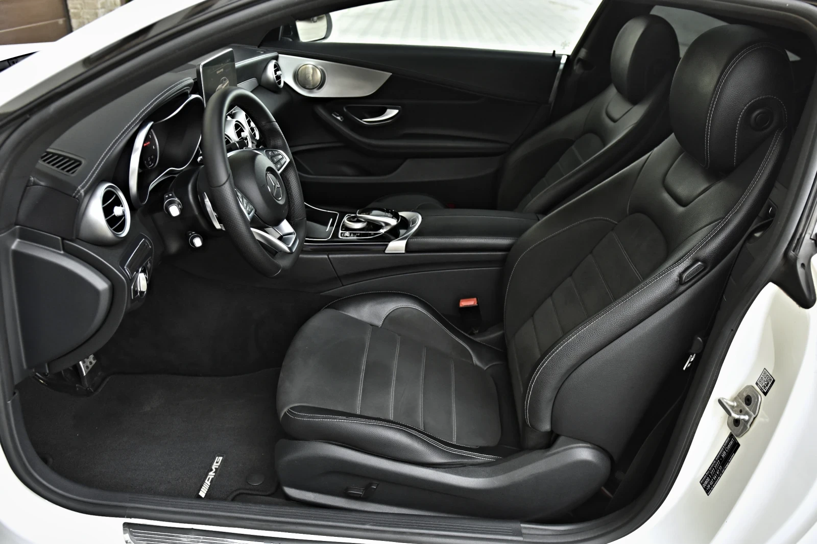 Mercedes-Benz C 220 AMG* 9G-tronic* Panorama* ILS | Mobile.bg   11