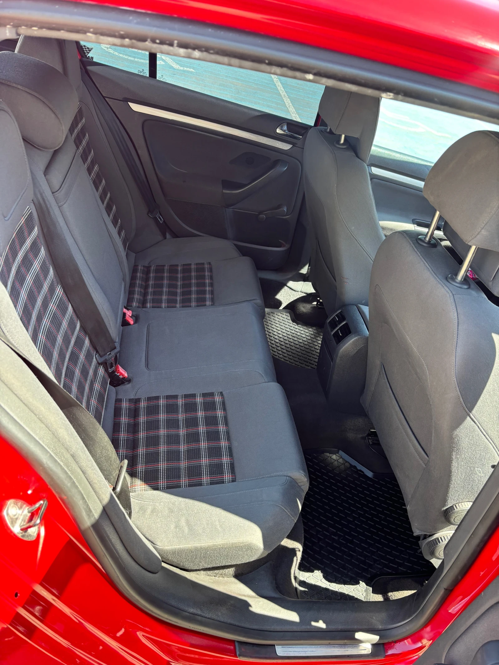 VW Golf  - изображение 8