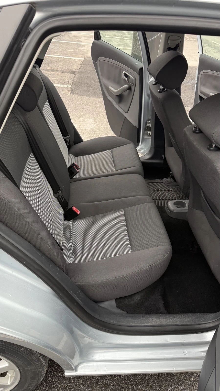 Seat Ibiza 1.4i | Mobile.bg   14