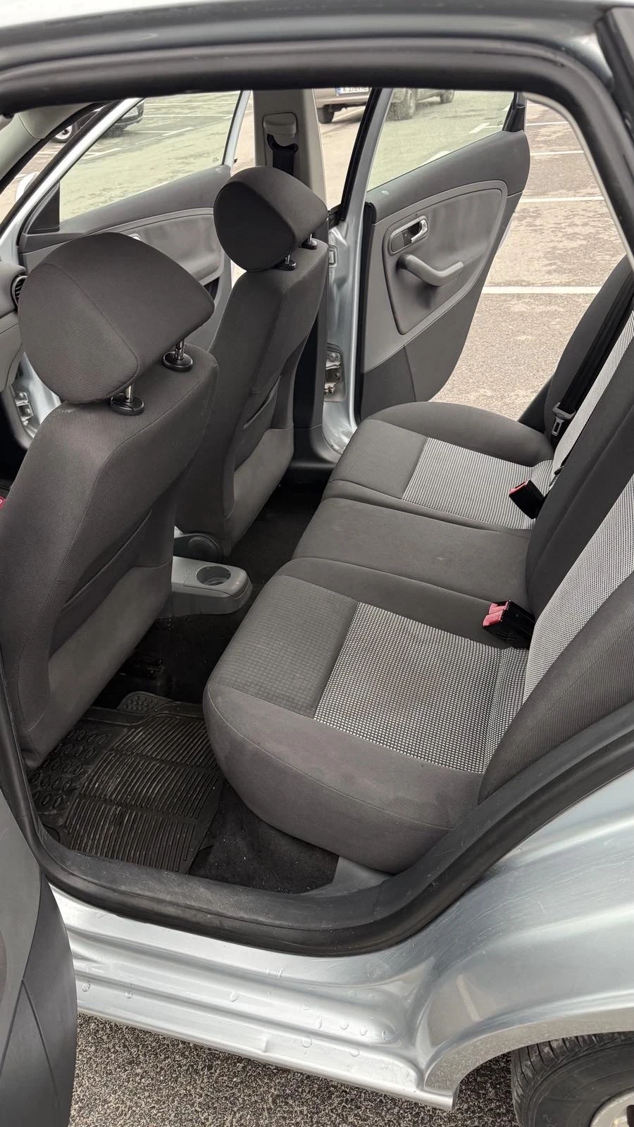 Seat Ibiza 1.4i | Mobile.bg   10