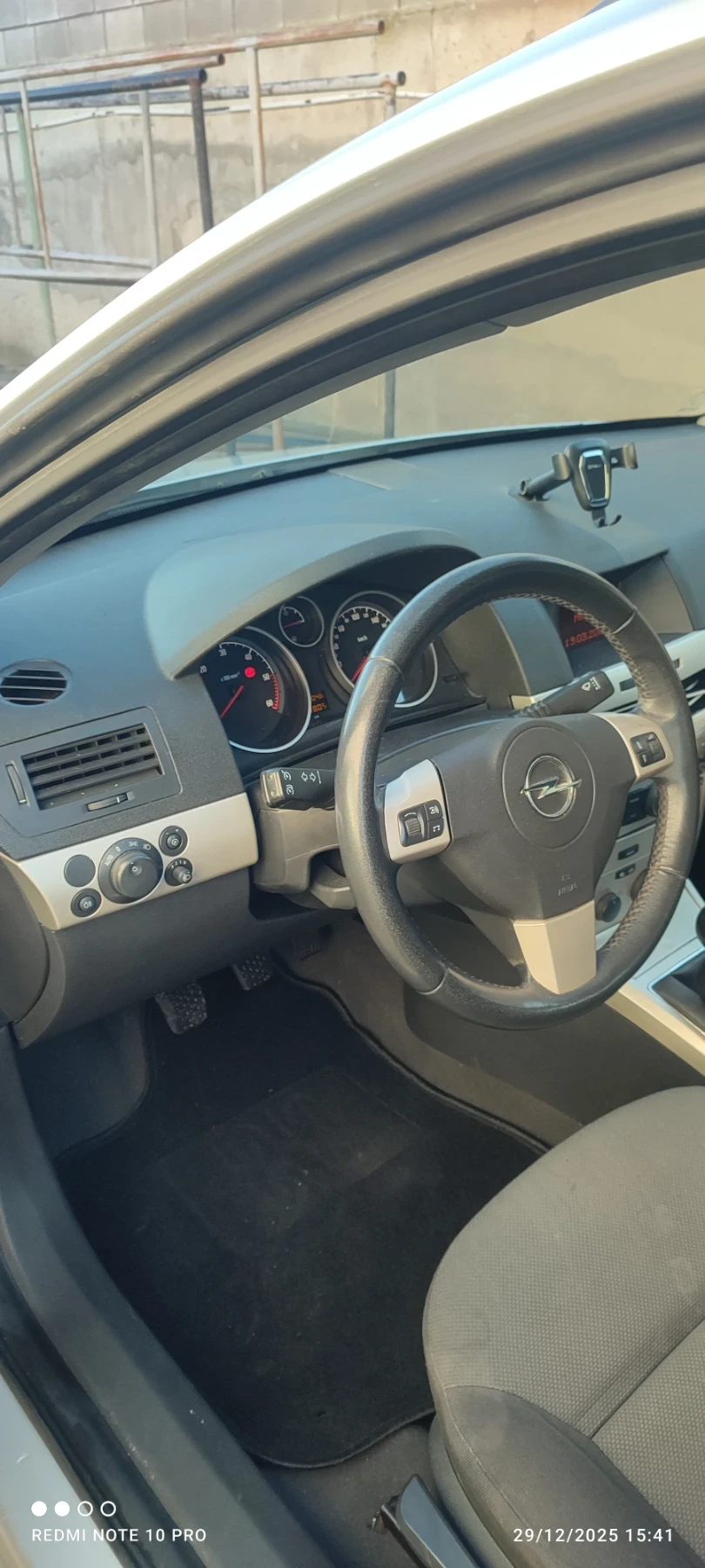 Opel Astra 1.9 101�� | Mobile.bg � ����������� 9