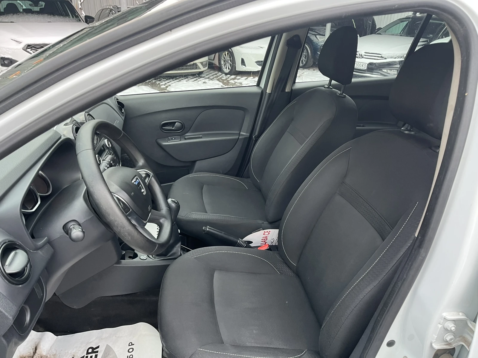 Dacia Sandero TCE 100 k.c + ГАЗ - изображение 9