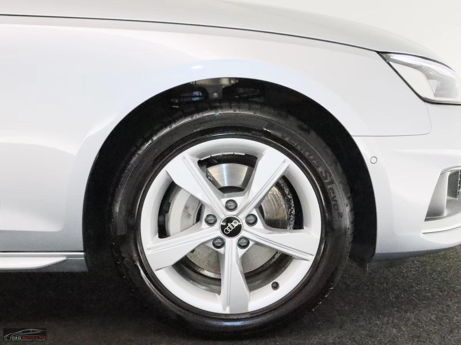 Audi A4 40TDI/204HP/QUATTRO/ADVANCED/360/LED/NAVI/928v - изображение 7