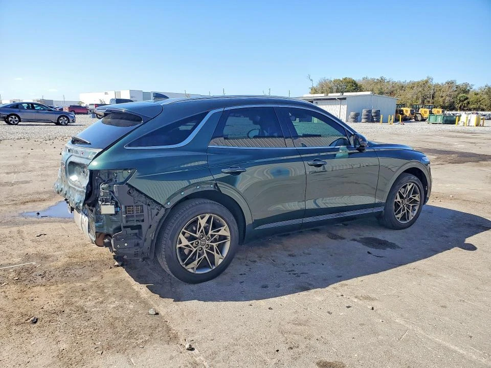 Genesis GV70 2.5L 4 ALL WHEEL DRIVE, снимка 4 - Автомобили и джипове - 53929026