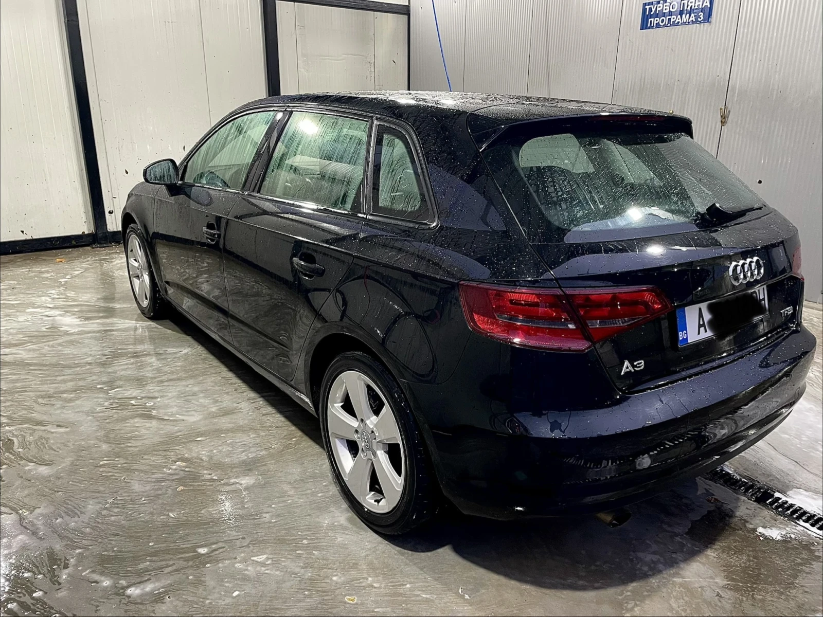 Audi A3 Sportsback TFSI, снимка 6 - Автомобили и джипове - 54001548
