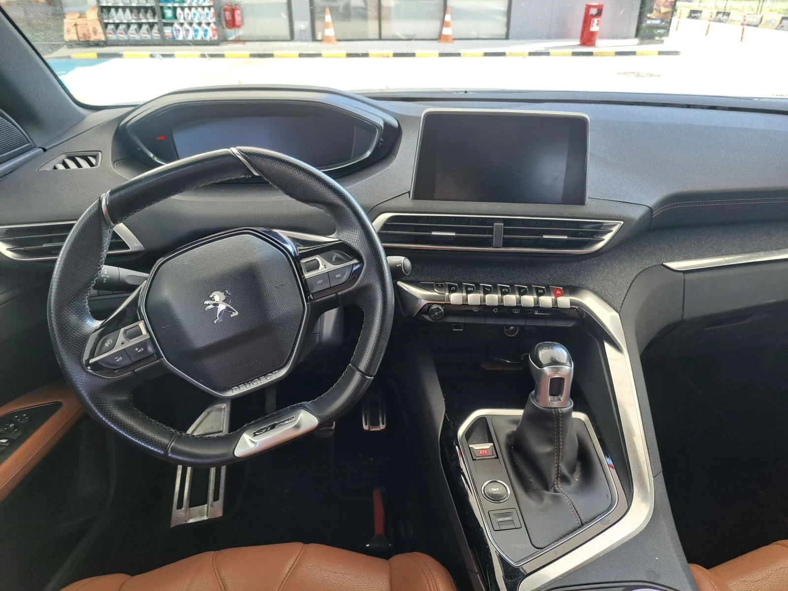 Peugeot 5008 Кожа панорама, снимка 10 - Автомобили и джипове - 54031748