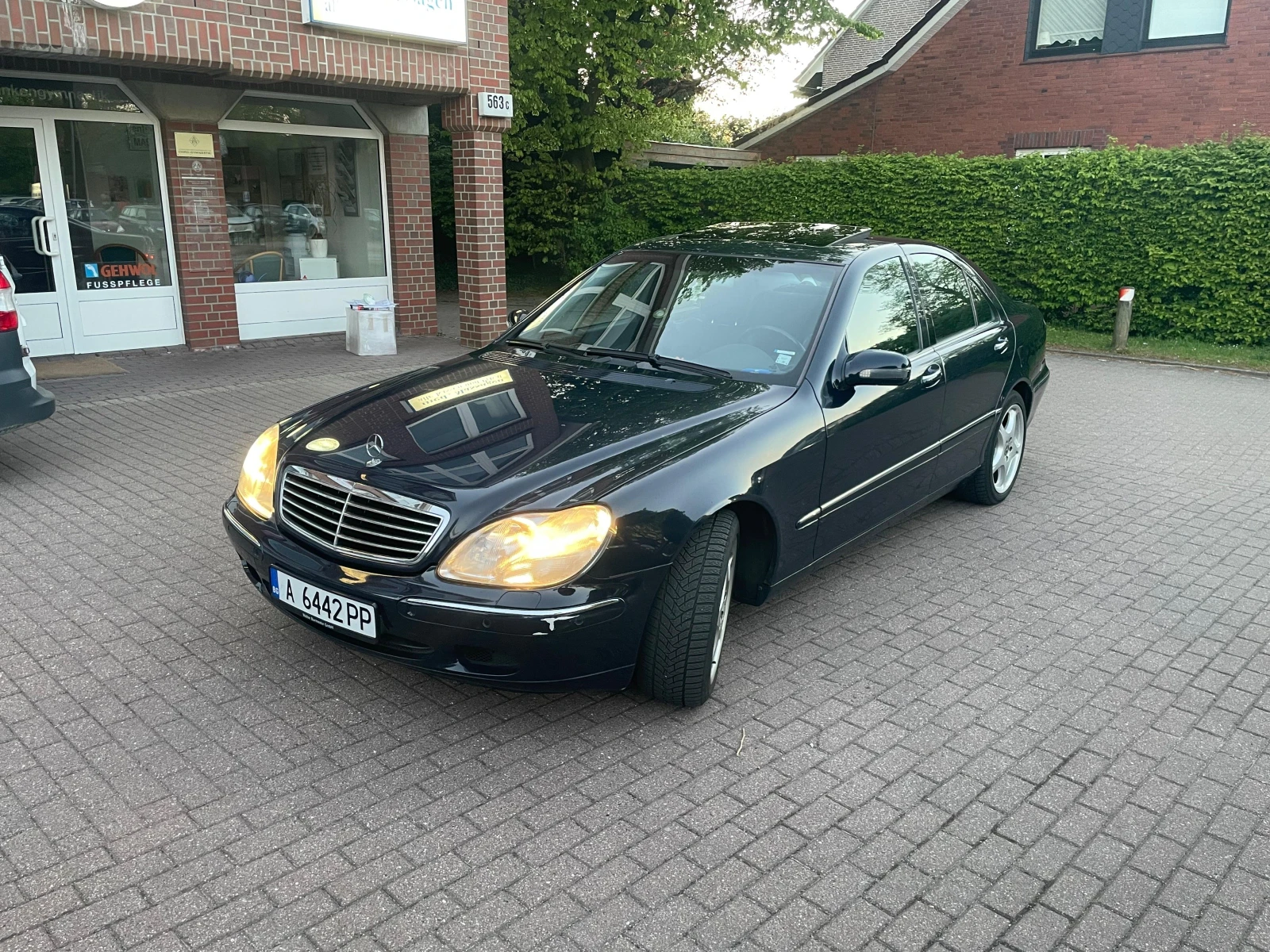 Mercedes-Benz S 320 W220