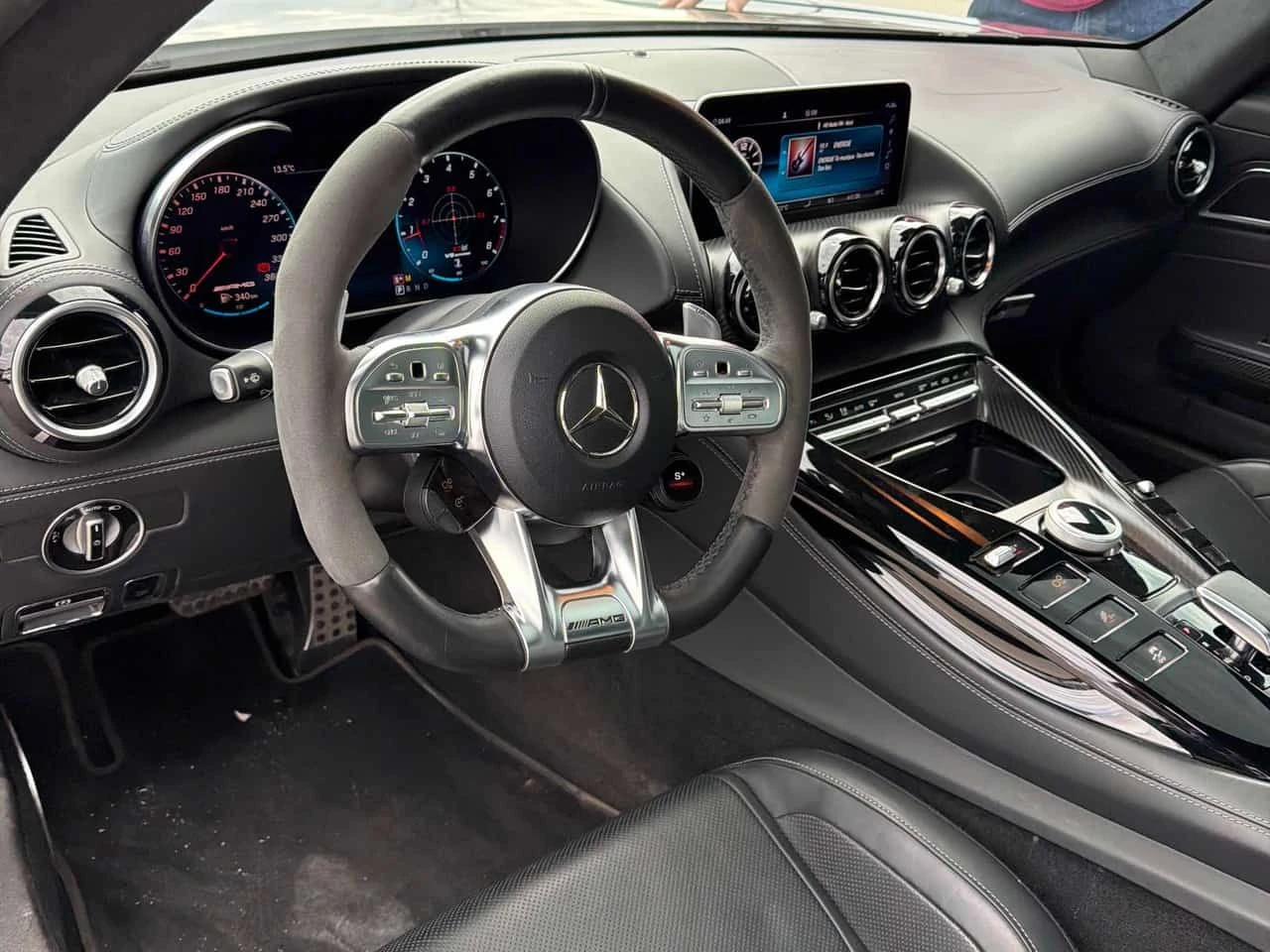 Mercedes-Benz AMG GT C V8 BITURBO| CARBON| 360| CARFAX| , снимка 5 - Автомобили и джипове - 54537790