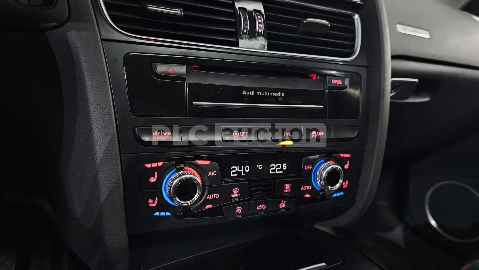 Audi A5 35 TDI| S-TRONIC| ЕЛ.СЕДАЛКИ| ВКЛ.ТЕХНОТЕСТ, снимка 12 - Автомобили и джипове - 54633543