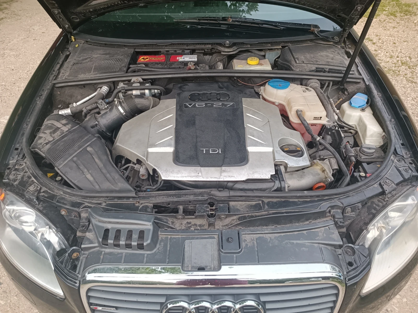 Audi A4 2.7 TDI S , снимка 15 - Автомобили и джипове - 54748419