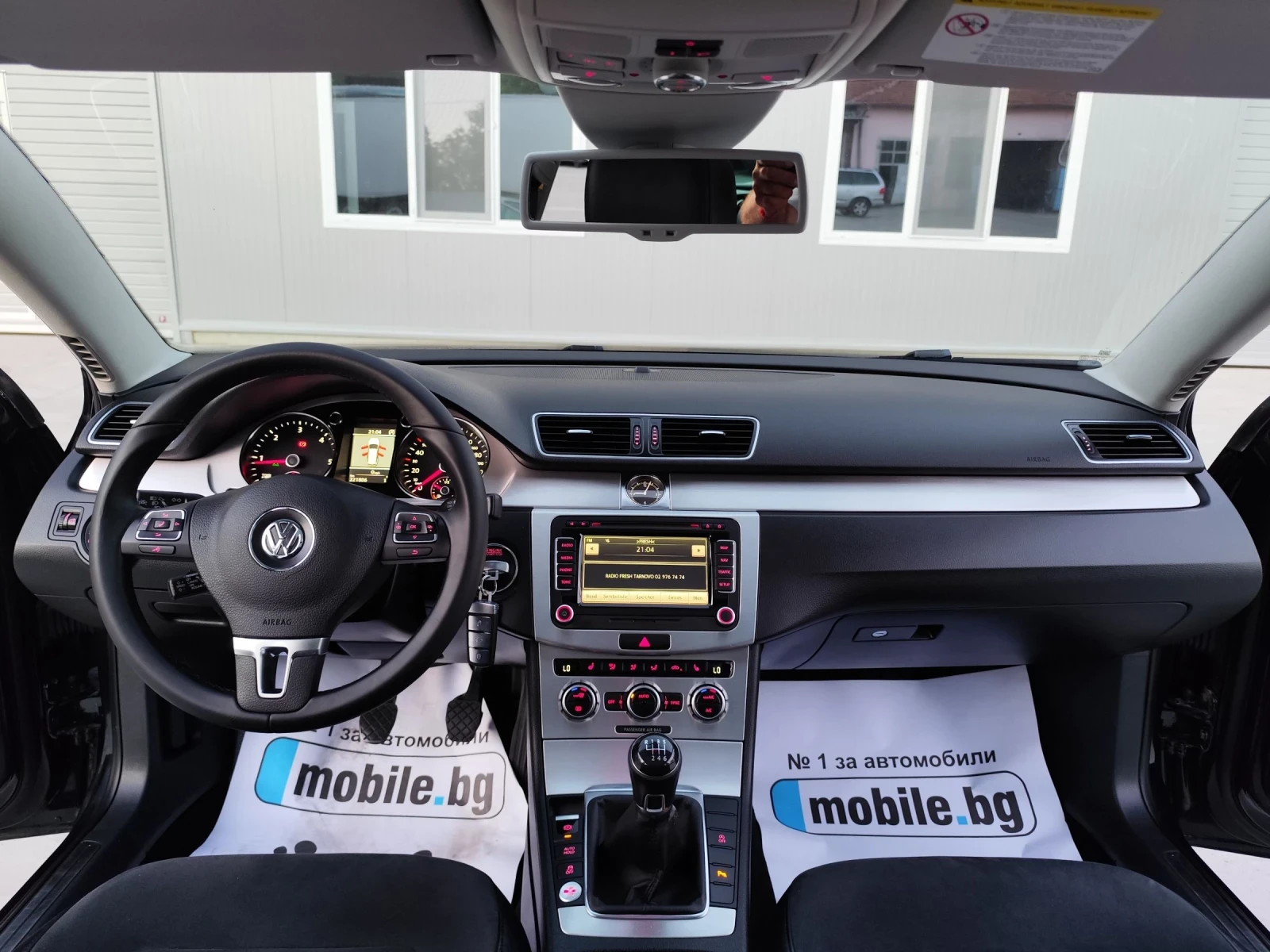 VW Passat 2.0-LED-NAVI-DISTRONIK-KEYLESS-GO-ПАНОРАМА-КАМЕРА, снимка 12 - Автомобили и джипове - 55084126