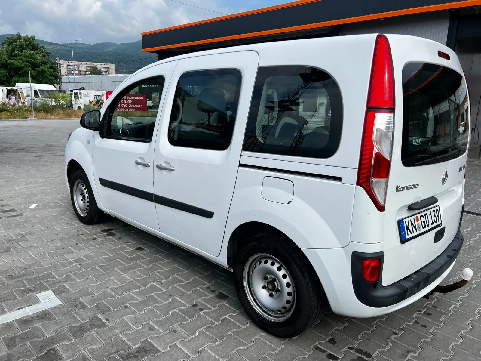 Renault Kangoo 1.5 Дизел, снимка 11 - Автомобили и джипове - 55453516