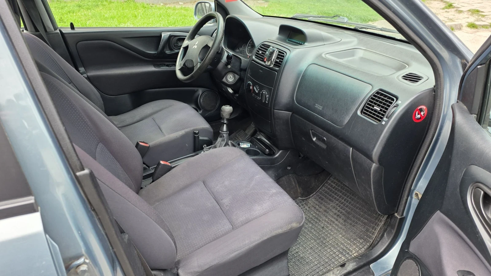 Mitsubishi Space star 1.6 с газова уредба , снимка 9 - Автомобили и джипове - 55746732