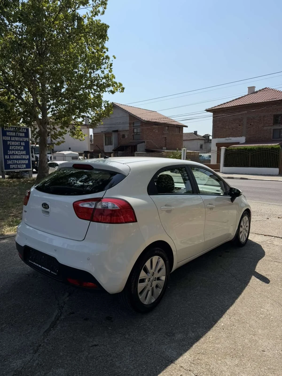 Kia Rio, снимка 4 - Автомобили и джипове - 55817671