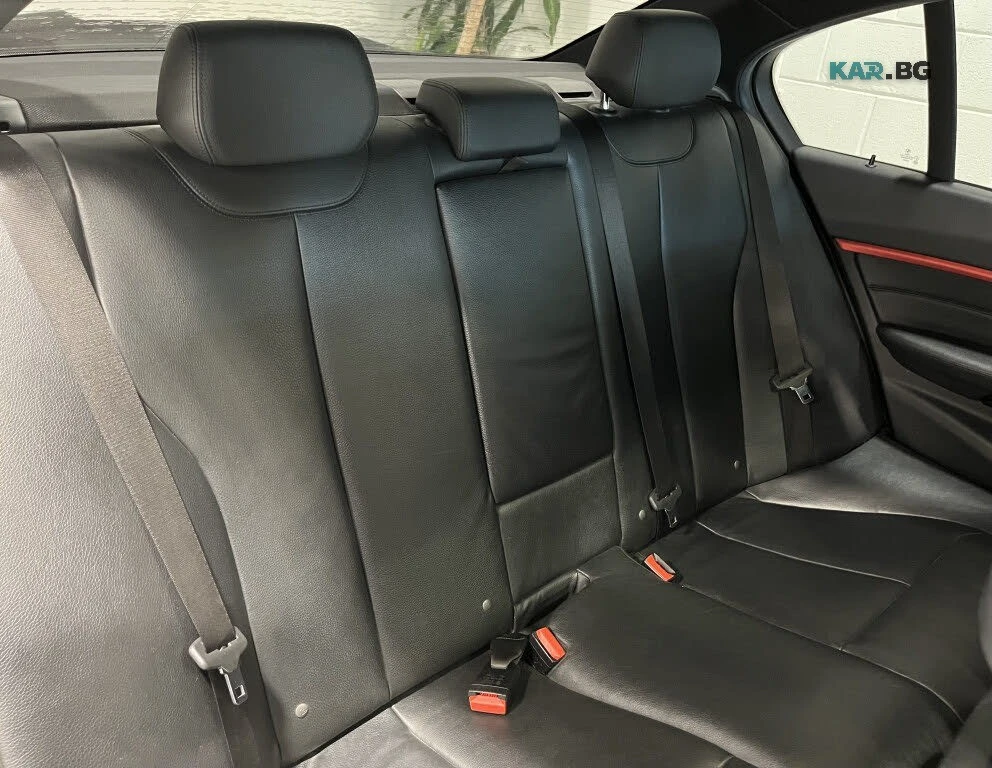 BMW 330 АвтоКредит * (ЦЕНА ДО БГ), снимка 17 - Автомобили и джипове - 55972953