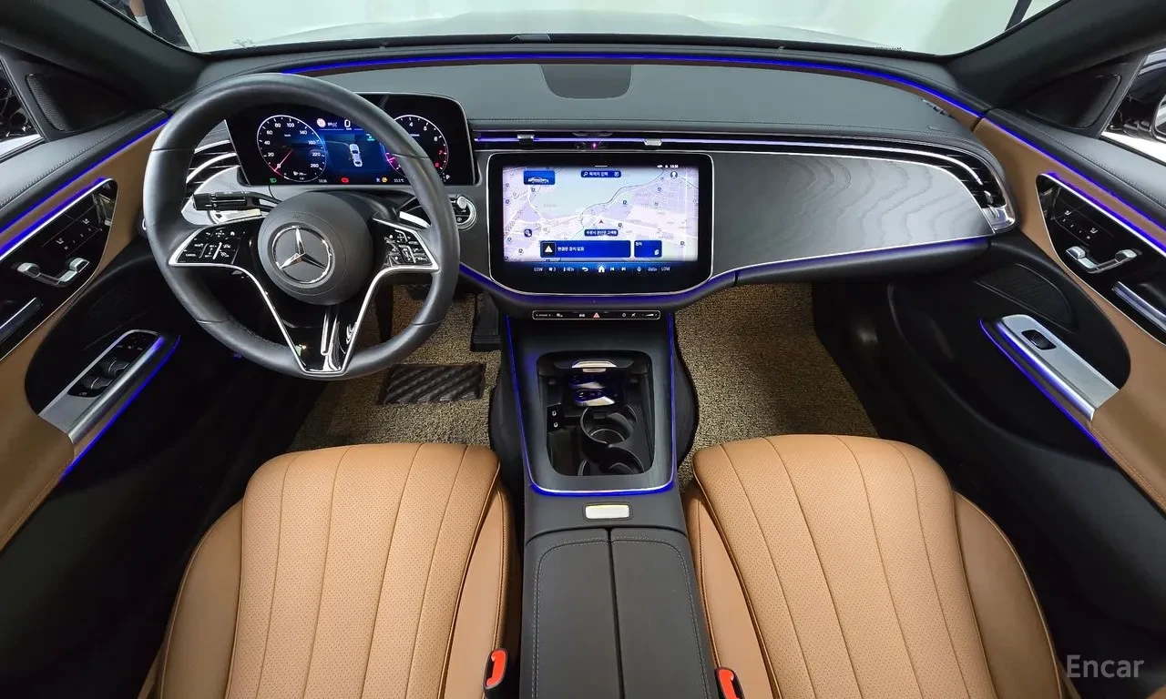 Mercedes-Benz E 200 Avantgarde, снимка 5 - Автомобили и джипове - 56082305