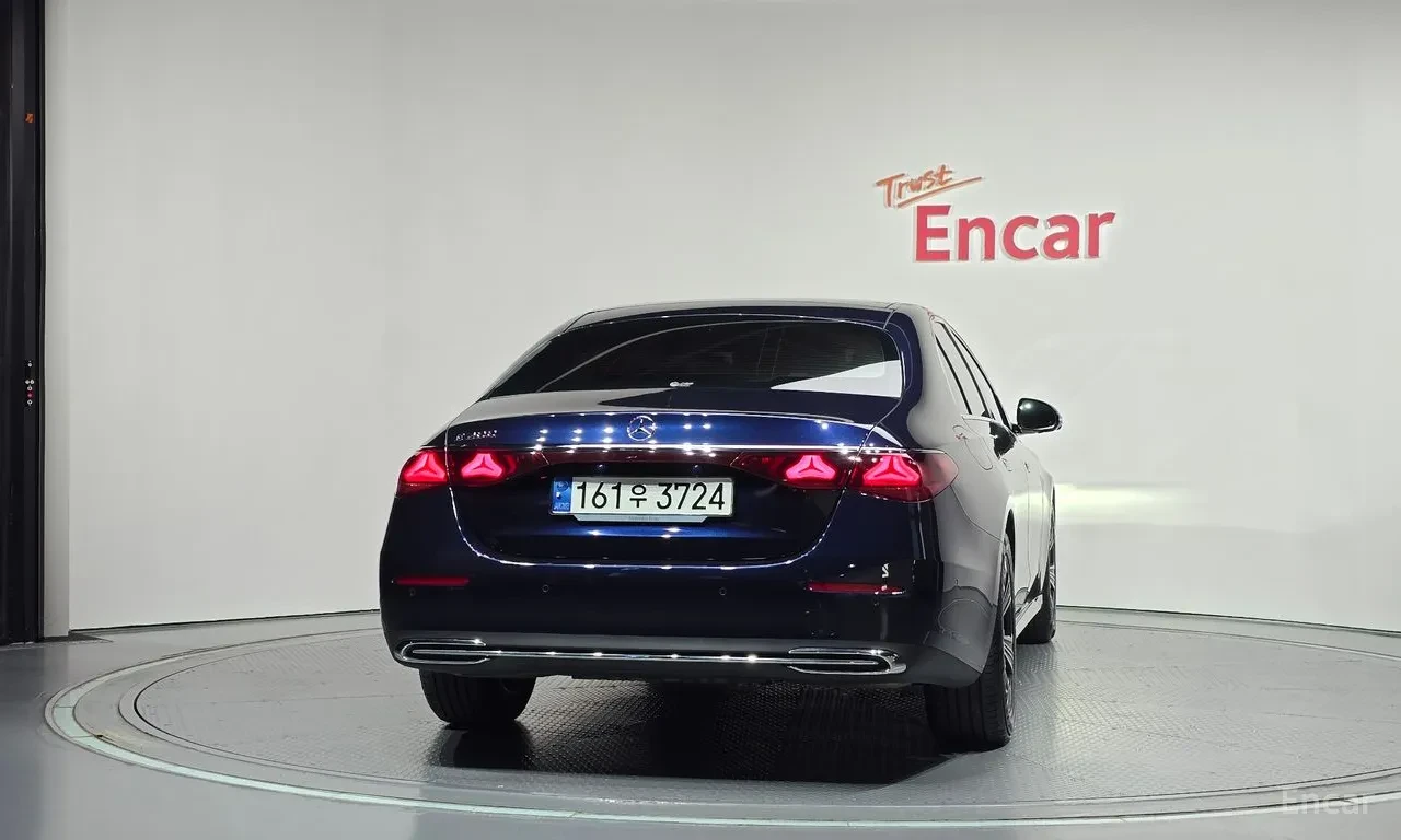 Mercedes-Benz E 200 Avantgarde, снимка 3 - Автомобили и джипове - 56082305