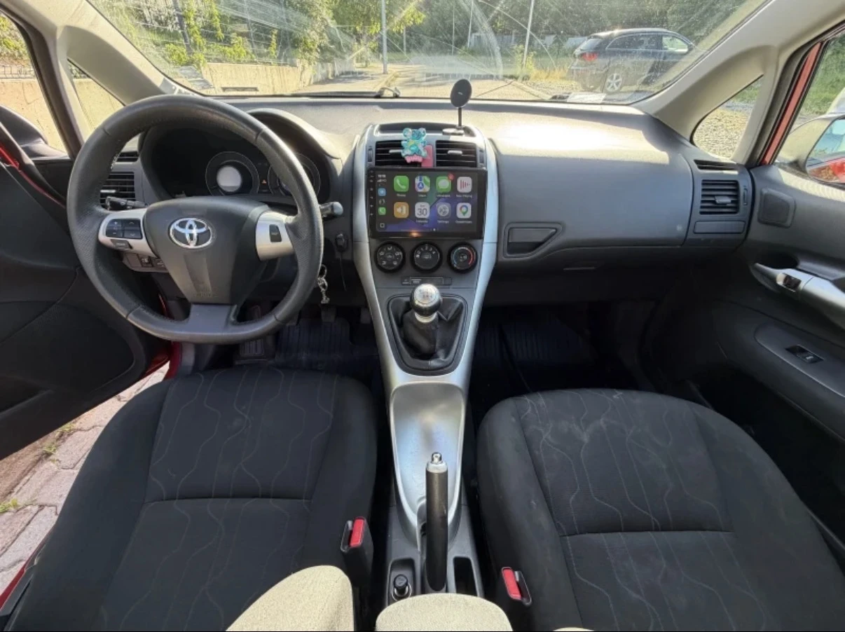 Toyota Auris, снимка 6 - Автомобили и джипове - 56119790
