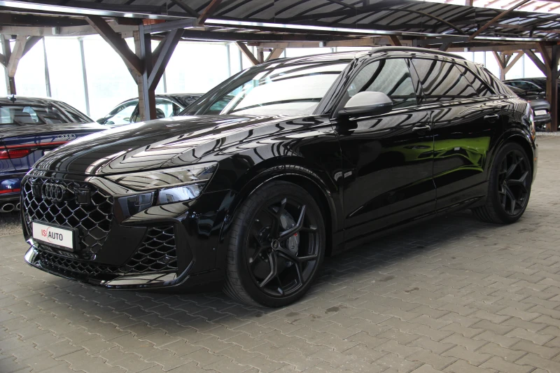 Audi RSQ8 Performanc/B&O/Advance/Pano/Alcantar/Ceramik/23Zol, снимка 2 - Автомобили и джипове - 47624732