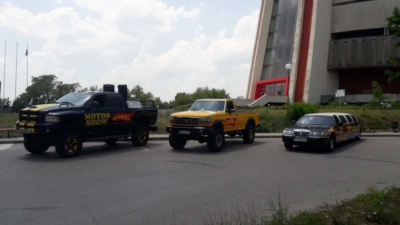 Ford F350  XL, снимка 4 - Автомобили и джипове - 48274092