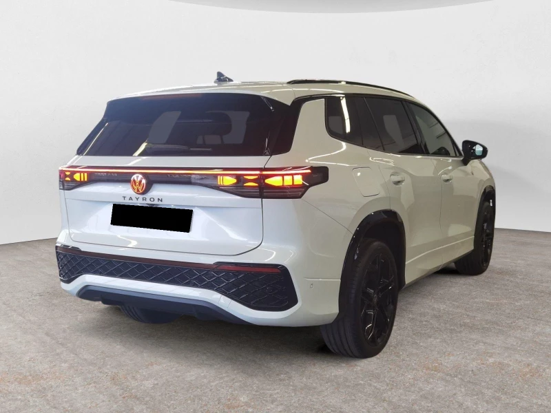 VW Tayron 1.5TSI* HIBRID* R-LINE* NIGHT* DISTR* CARPLAY* , снимка 3 - Автомобили и джипове - 52119129